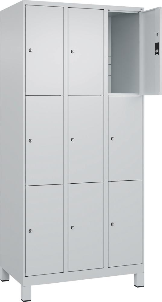Fächerschrank mit Füßen B900xT500xH1950 Korpus RAL 7035 LichtgrauTüren RAL 7035 Lichtgrau