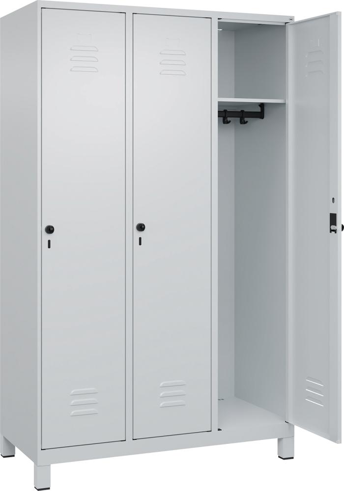 Garderobenschrank m.FüßenB1200xT500xH1950 Korpus RAL 7035 LichtgrauTüren RAL 7035 Lichtgrau