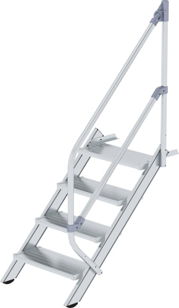 Alu-Treppe 45 Grad 17 Stufen B600 mm lichte Höhe 3540 mm Ausladung 3813 mm